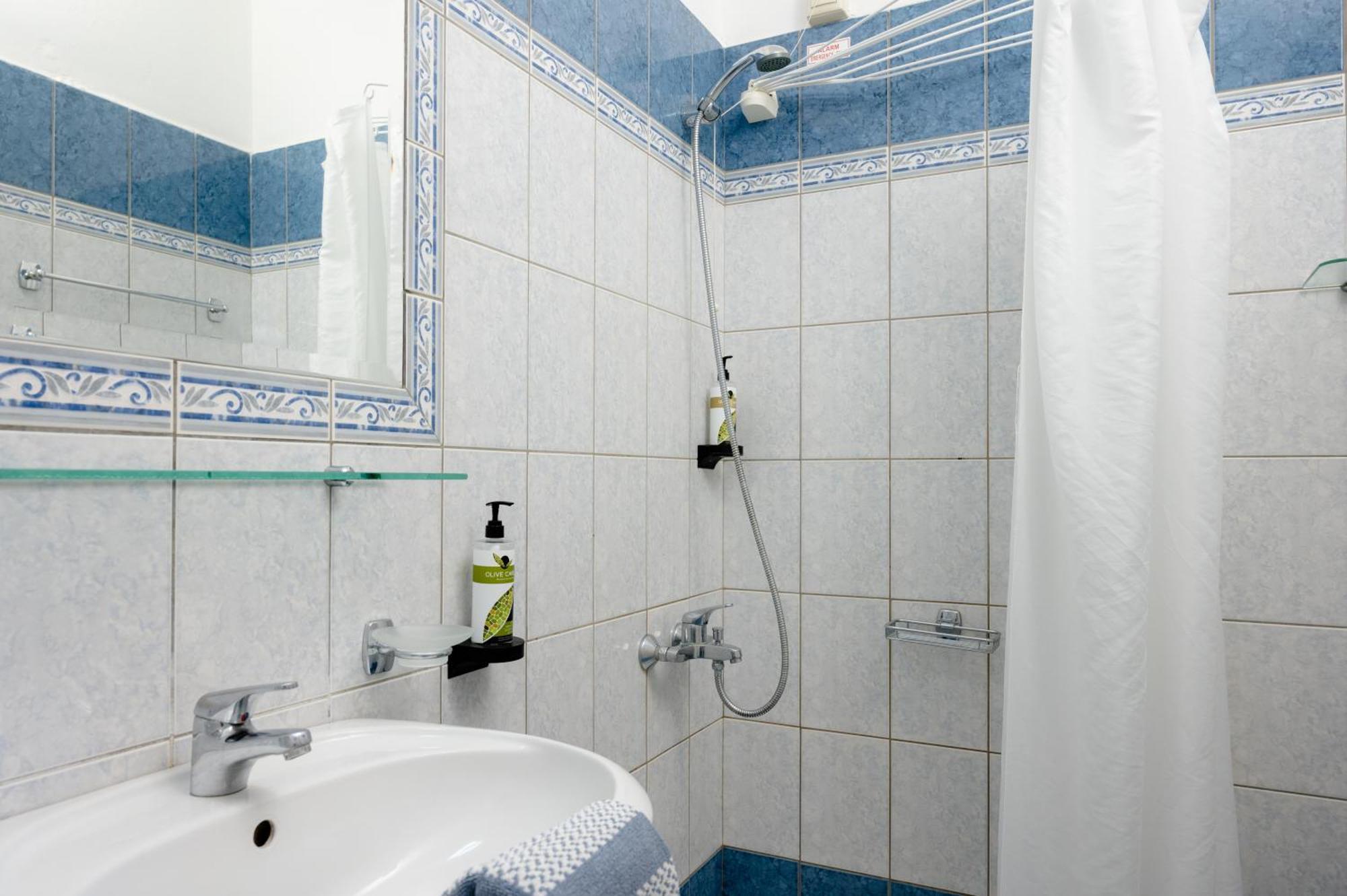 Konstantinos Hotel & Apartments I Nidrí Kültér fotó